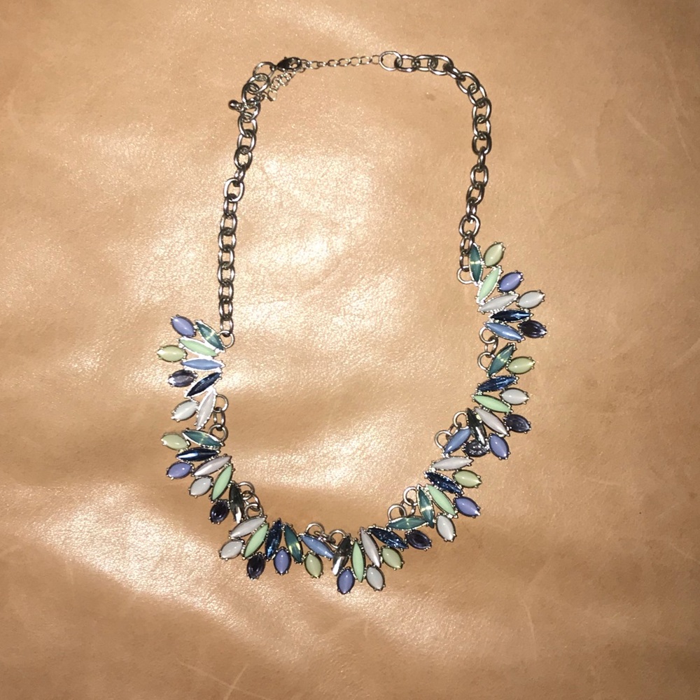 Statement necklace
